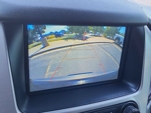 Used 2020 GMC Yukon SLT AWD/4WD image 30