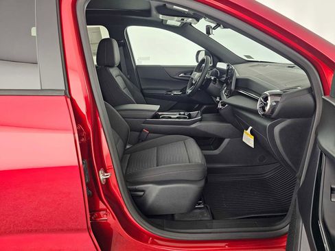 New 2026 Chevrolet Equinox LT w/ Midnight Edition FWD image 10