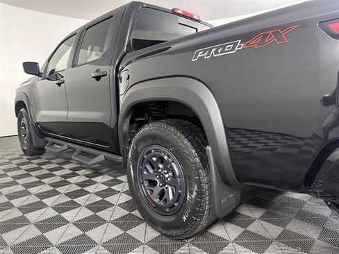 New 2025 Nissan Frontier PRO-4X image 7