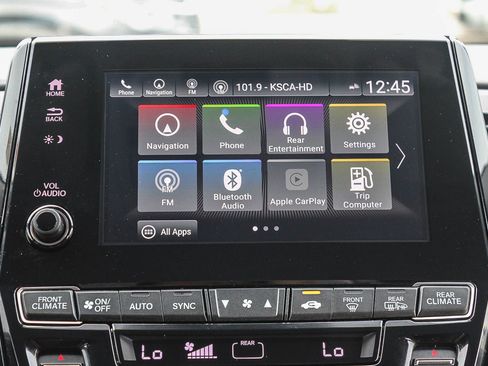 Used 2023 Honda Odyssey Touring image 15