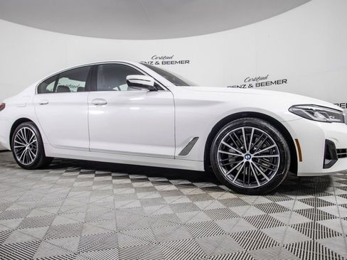 Used 2023 BMW 530i w/ Premium Package RWD image 2