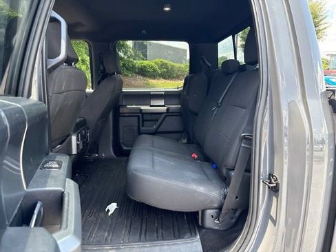 Used 2018 Ford F150 XLT w/ Equipment Group 302A Luxury AWD/4WD image 15
