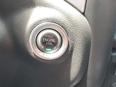 Used 2021 GMC Sierra 1500 SLT w/ SLT Premium Package RWD image 23