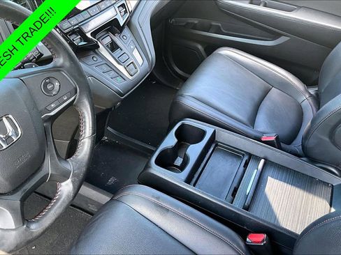 Used 2024 Honda Odyssey Sport image 17