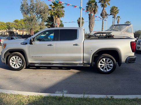 Used 2019 GMC Sierra 1500 SLT RWD image 5
