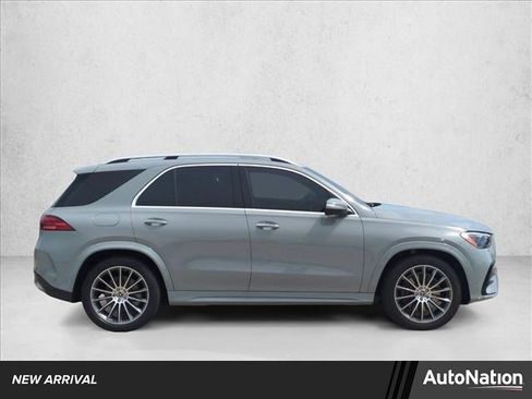 Used 2024 Mercedes-Benz GLE 350 4MATIC image 1