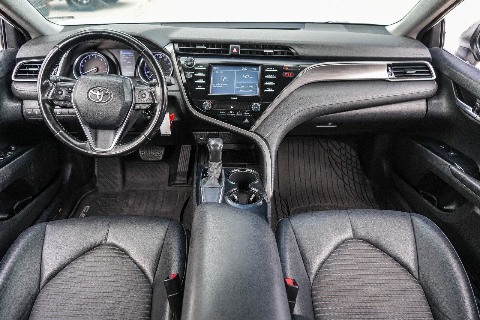 Certified 2020 Toyota Camry SE FWD image 13