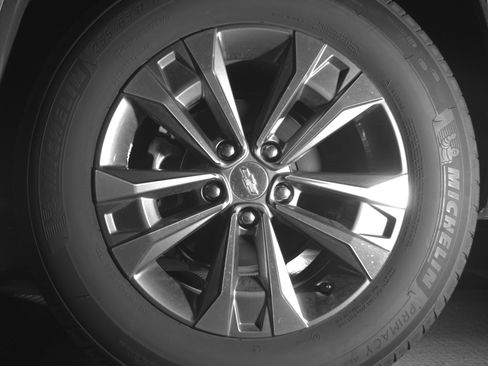 Used 2025 Chevrolet Equinox LT image 14