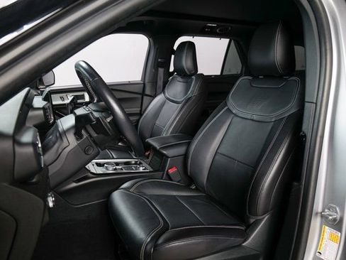 Used 2022 Ford Explorer ST w/ Equipment Group 401A image 10