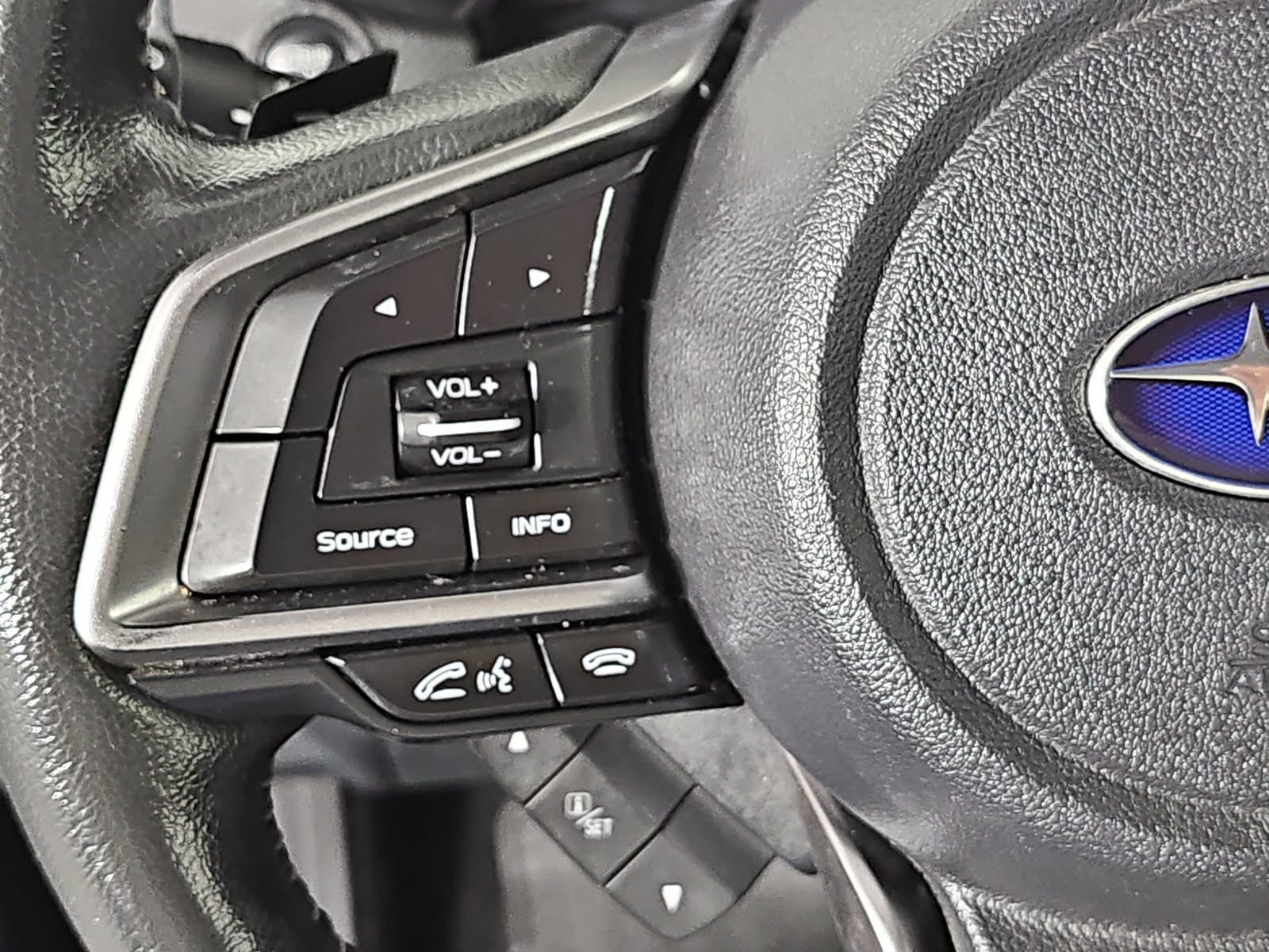 Used 2022 Subaru Forester Touring AWD/4WD image 14