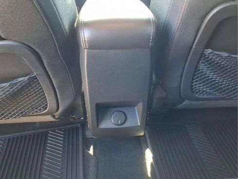 Used 2017 GMC Terrain SLE image 15