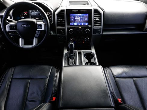 Used 2019 Ford F150 Lariat image 2