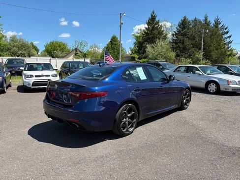 Used 2018 Alfa Romeo Giulia Ti Sport w/ Quick Order Package 22S Sport image 5