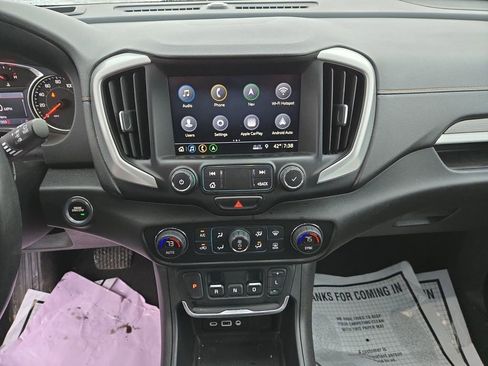 Used 2020 GMC Terrain SLE w/ Driver Convenience Package image 15