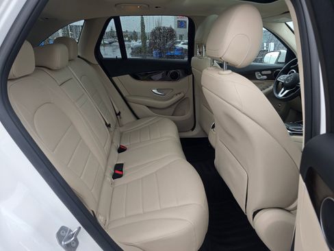 Used 2020 Mercedes-Benz GLC 300 GLC 300 image 24