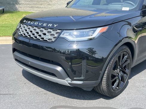 Certified 2025 Land Rover Discovery S AWD/4WD image 12