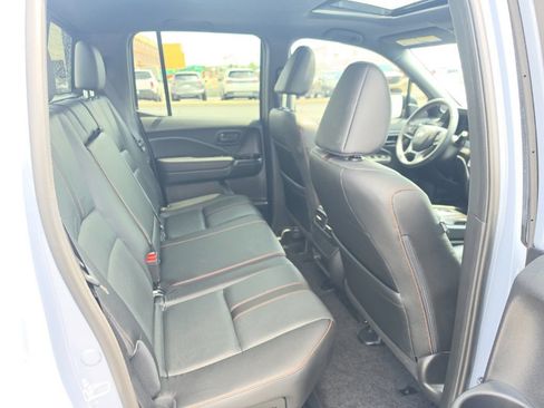 Certified 2025 Honda Ridgeline TrailSport image 30