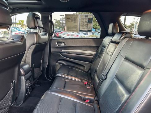 Used 2018 Dodge Durango R/T w/ Technology Group AWD/4WD image 23