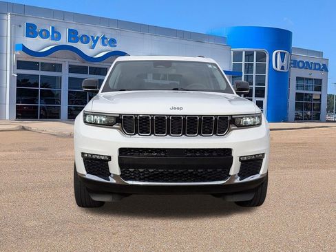 Used 2024 Jeep Grand Cherokee L Limited image 8