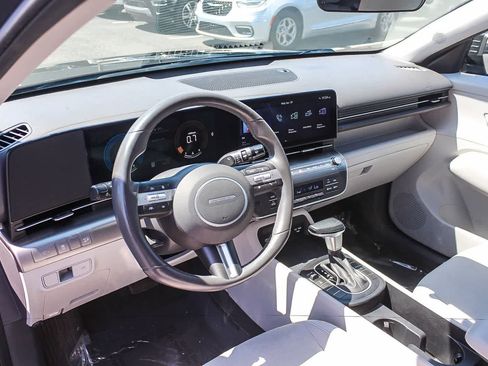 Certified 2024 Hyundai Kona SEL AWD/4WD image 22