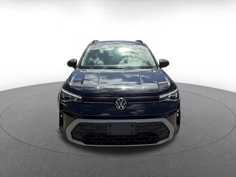 Used 2025 Volkswagen Taos S FWD image 4