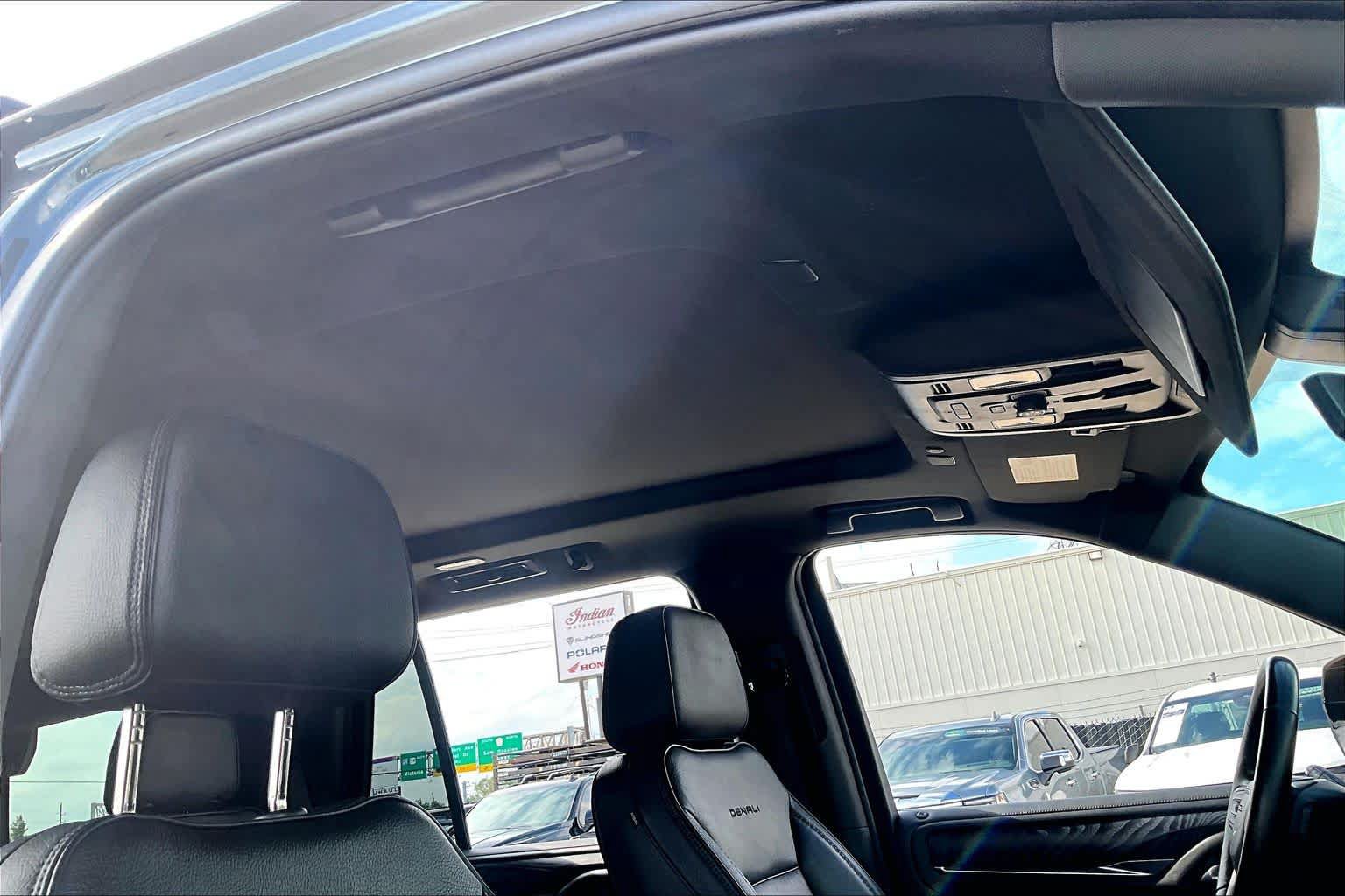 Used 2021 GMC Yukon Denali RWD image 14