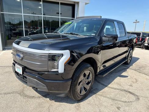 Used 2023 Ford F150 Lightning Lariat w/ Equipment Group 511A High AWD/4WD image 3