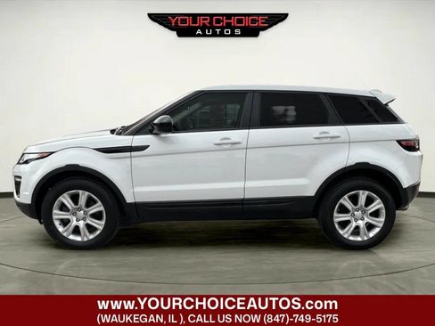 Used 2018 Land Rover Range Rover Evoque image 8