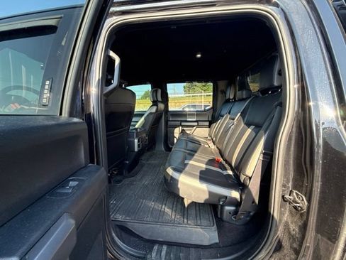 Used 2019 Ford F150 XLT w/ Equipment Group 302A Luxury AWD/4WD image 6