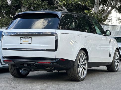 New 2025 Land Rover Range Rover Long Wheelbase SE AWD/4WD image 23