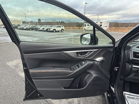 Used 2023 Subaru Crosstrek 2.5i Limited image 24