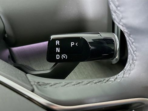 New 2026 Volvo EX30 Ultra w/ Protection Package Premier image 16