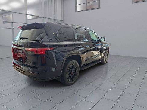 New 2025 Toyota Sequoia Platinum image 3