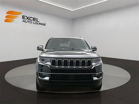 Used 2023 Jeep Wagoneer Series II image 8
