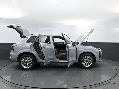 New 2026 Audi Q3 quattro 2.0T AWD/4WD image 30