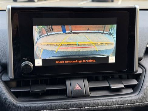 Used 2025 Toyota RAV4 LE FWD image 38