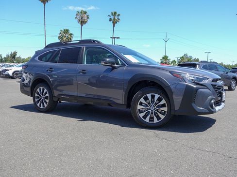 Certified 2024 Subaru Outback Limited AWD/4WD image 4