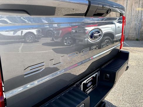 Used 2024 Ford F250 XL w/ STX Appearance Package image 10