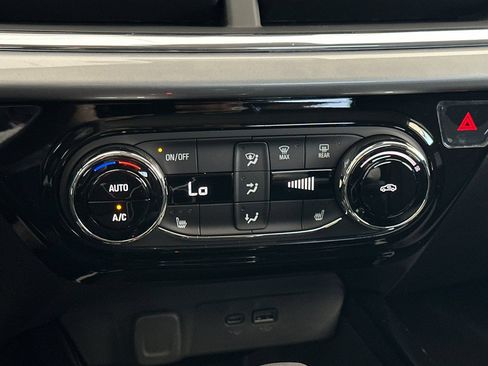 New 2026 Chevrolet Trax LT w/ Driver Confidence Package FWD image 20