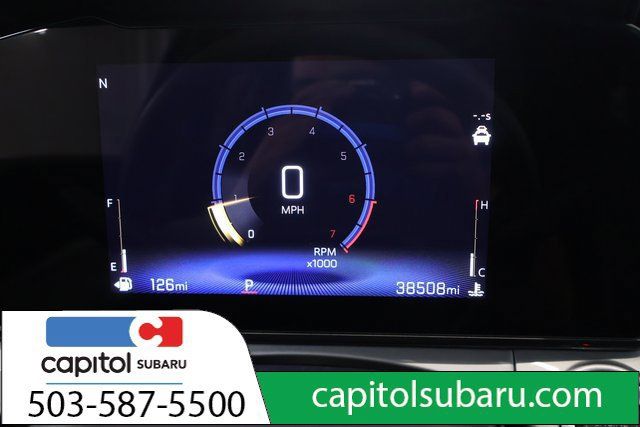 Used 2025 Chevrolet Trax LT FWD image 15