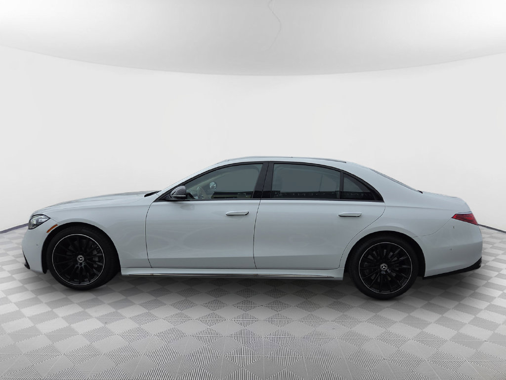 Used 2024 Mercedes-Benz S 580 4MATIC Sedan image 5