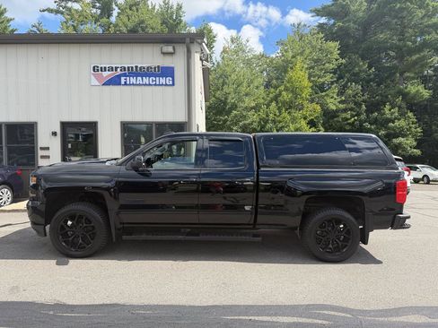 Used 2019 Chevrolet Silverado 1500 LT w/ All Star Edition AWD/4WD image 7
