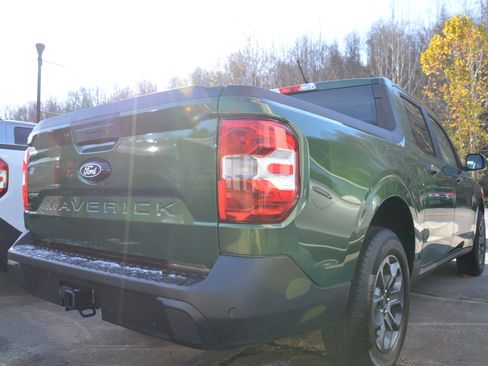 New 2025 Ford Maverick XLT w/ Equipment Group 301A image 4