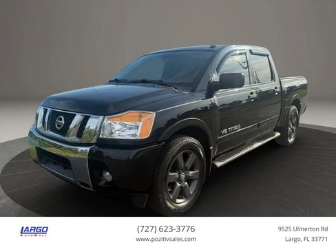 Used 2015 Nissan Titan SV w/ SV Value Truck Package RWD image 1
