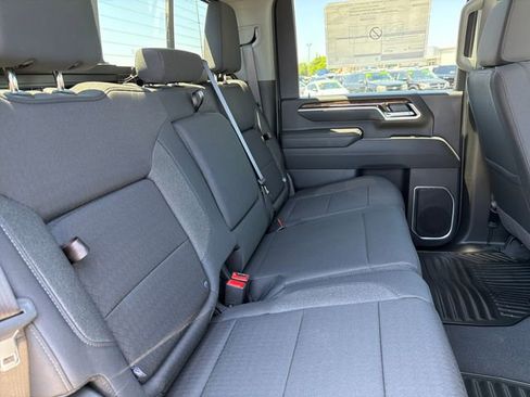 New 2026 GMC Sierra 2500 SLE w/ SLE Value Package; AWD/4WD image 23