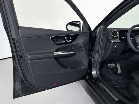 New 2026 Mercedes-Benz GLC 300 image 20