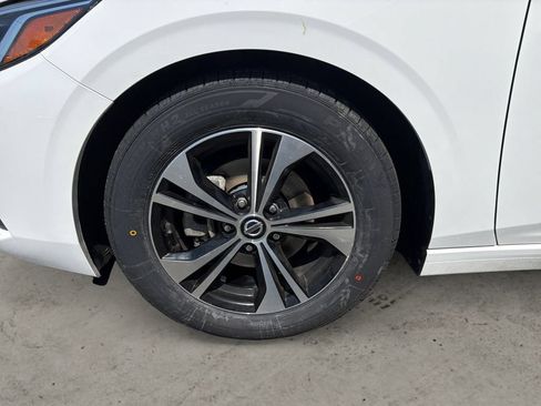 Used 2023 Nissan Sentra SV FWD image 14