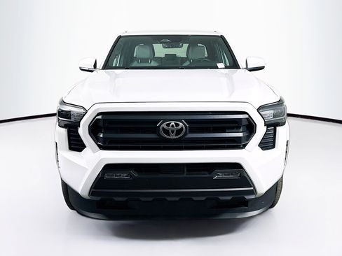 Used 2024 Toyota Tacoma SR5 image 2