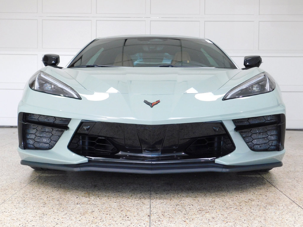 Used 2024 Chevrolet Corvette Stingray Preferred Cpe w/ Z51 Performance Package RWD image 2