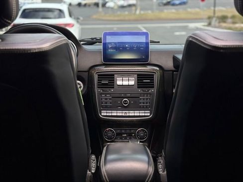 Used 2017 Mercedes-Benz G 63 AMG 4MATIC image 31